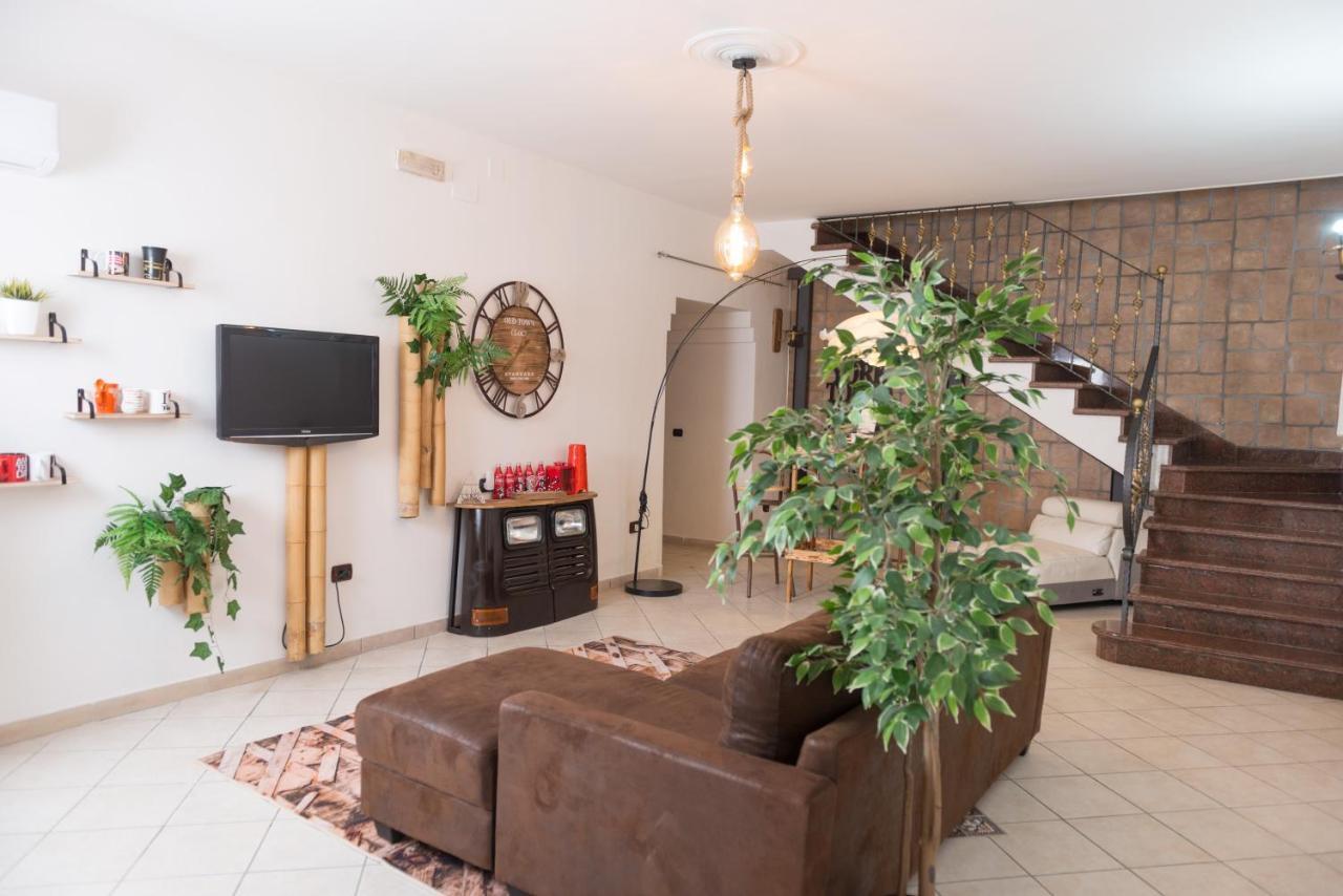 Loft Style Taverna Aversa Exterior foto